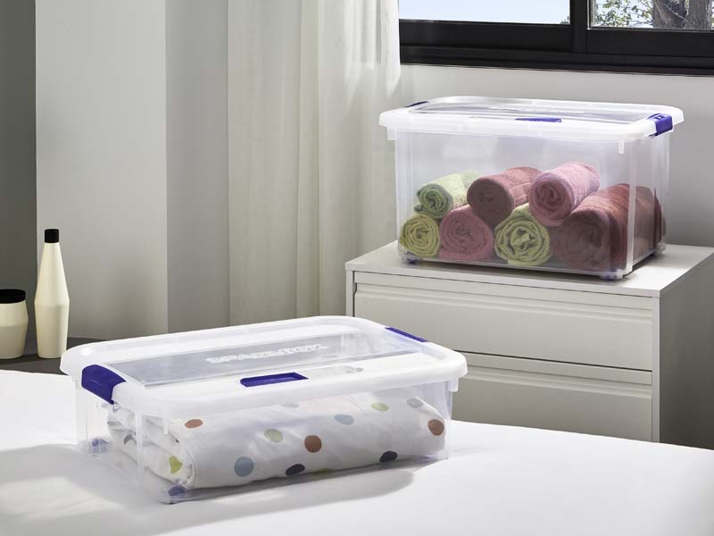 Moldes y maquinaria - USE FAMILY